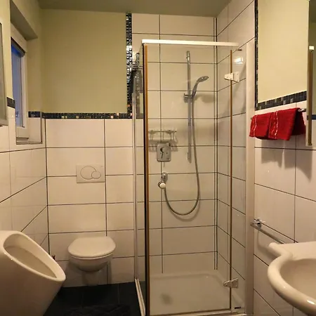 Schatz Uderns